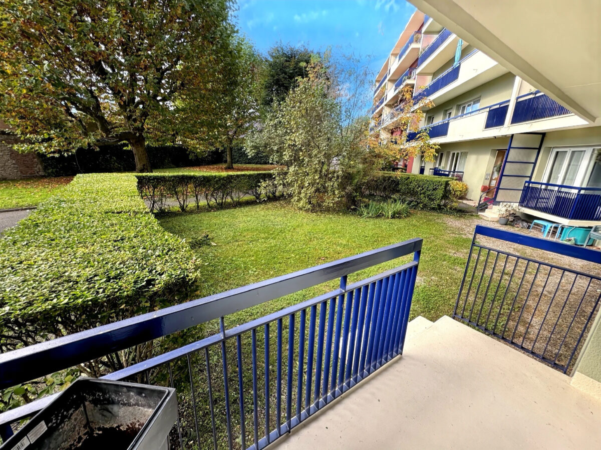 APPARTEMENT F4 REZ-DE-JARDIN EN HYPER CENTRE DE BELFORT DANS