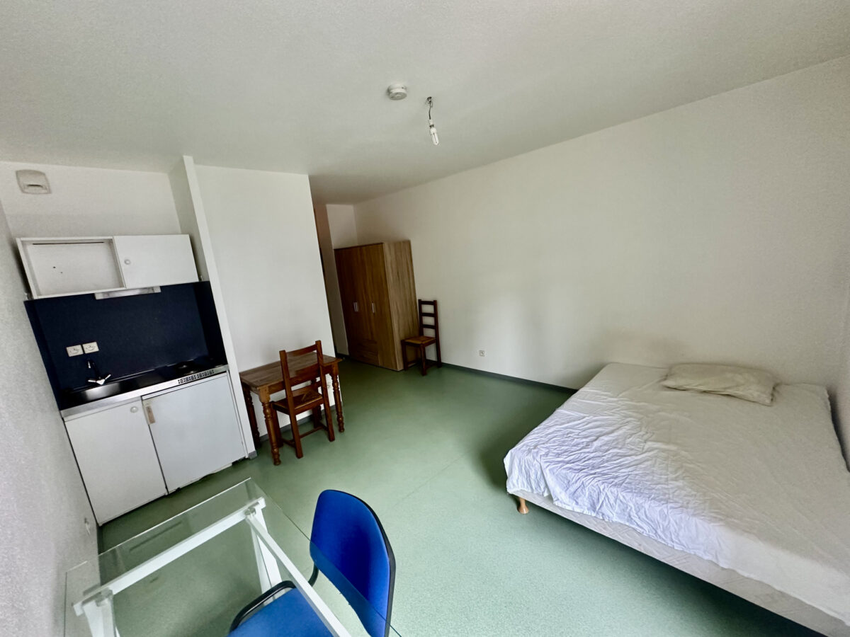 Studio meublé 22,17 m2 à Belfort   Proche gare et centre-vil