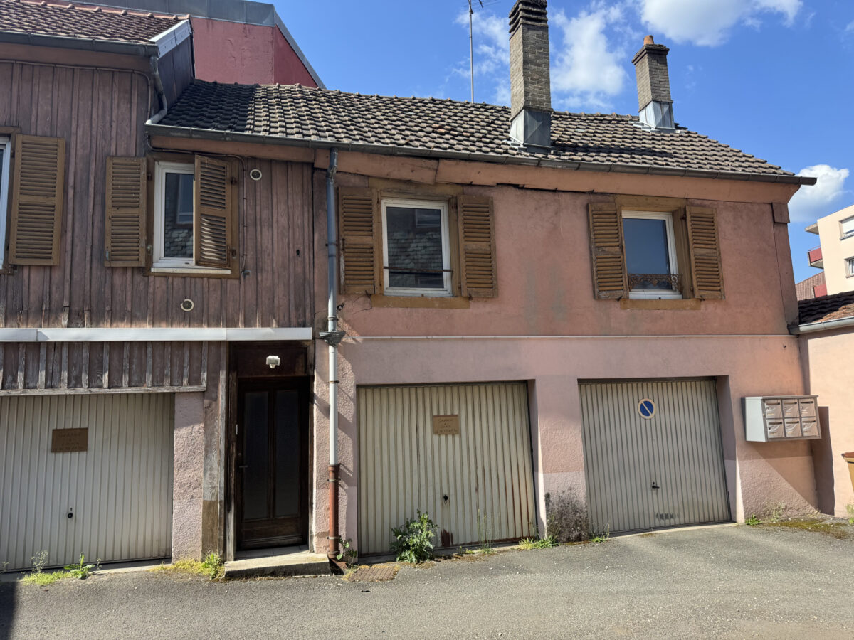 T2 à rénover entièrement idéal investissement locatif