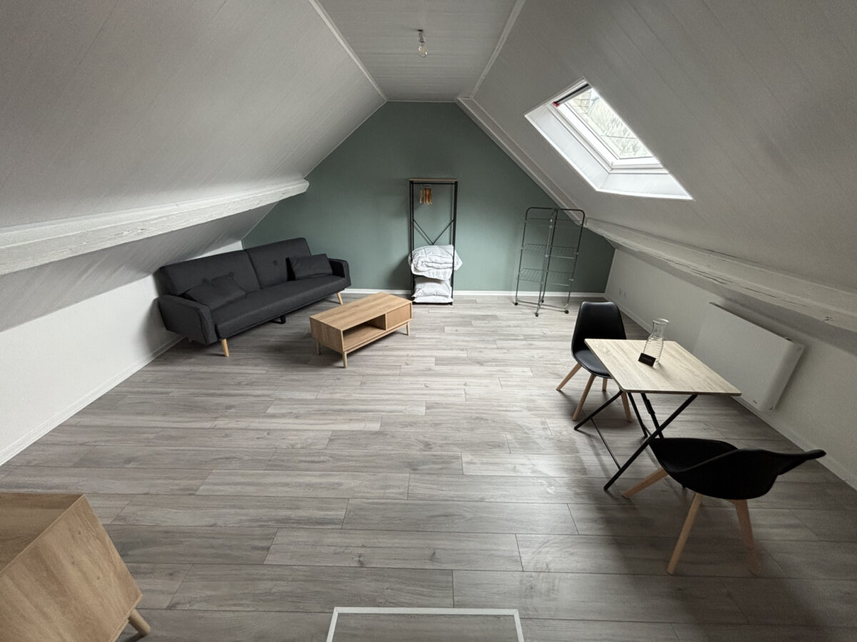 Studio meublé sur ETUPES