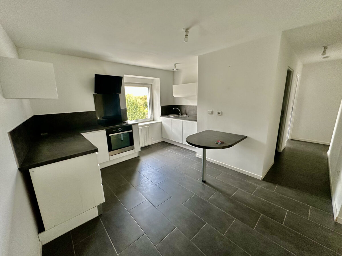 Appartement type F3 – DAMPIERRE LES BOIS